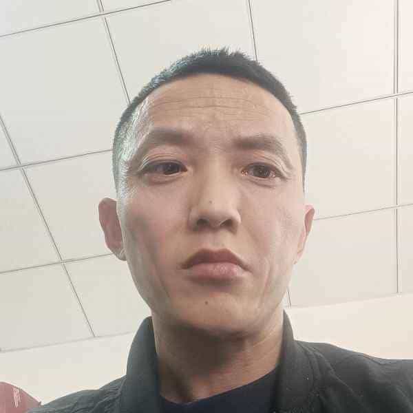 40岁岁四川单身帅哥 - 齐齐哈尔吉缘网