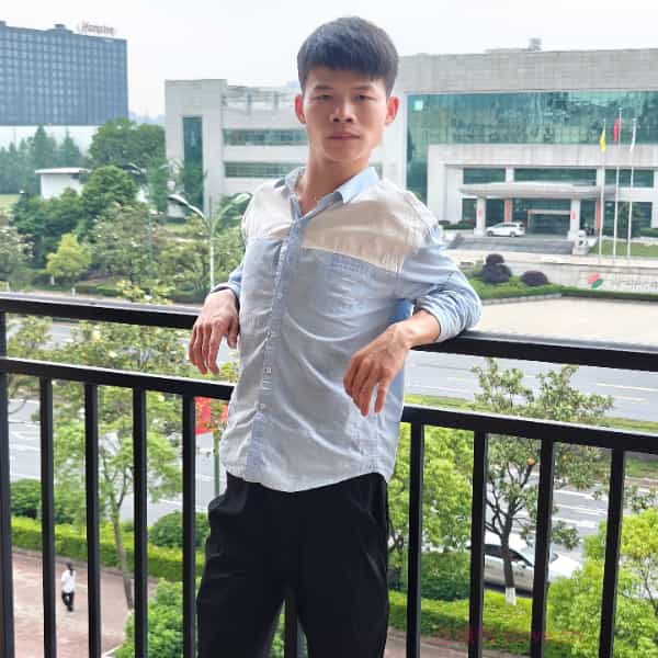 29岁岁湖南单身帅哥 - 齐齐哈尔吉缘网