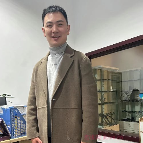 32岁岁四川单身帅哥 - 齐齐哈尔吉缘网